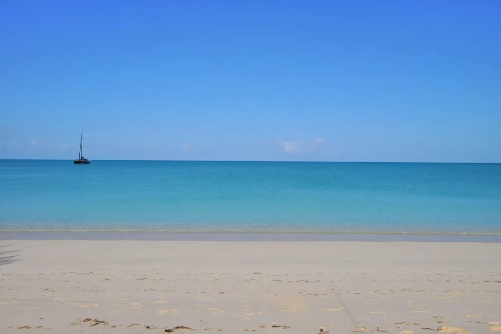 Beachfront Lot Cat Island BS