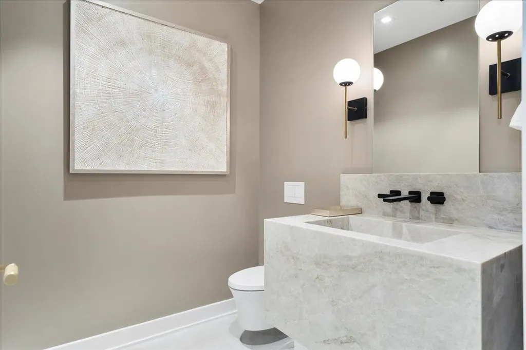 Aqualina New Providence Paradise Island BS