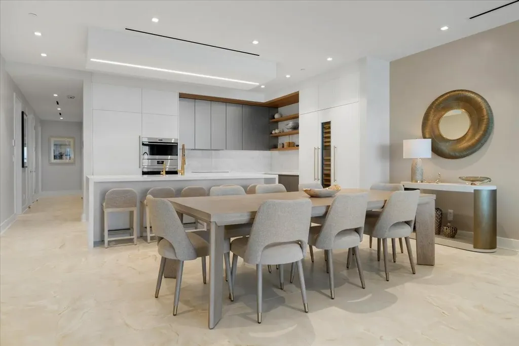 Aqualina New Providence Paradise Island BS