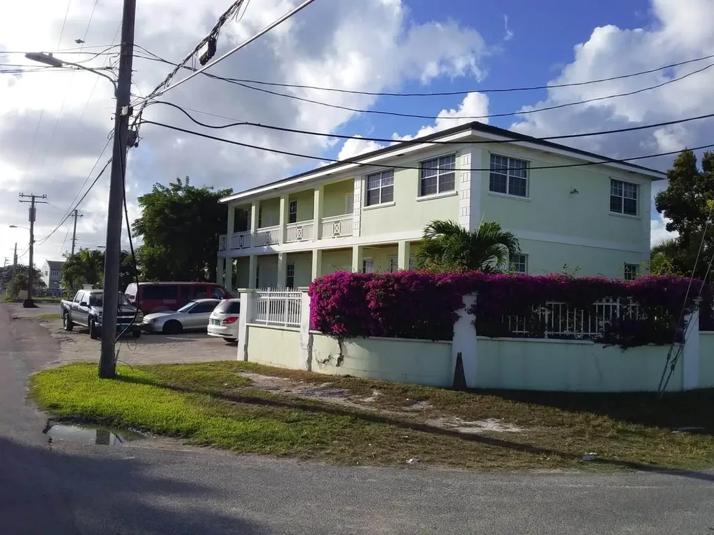 Dew Gardens, Cowpen Road New Providence Paradise Island BS