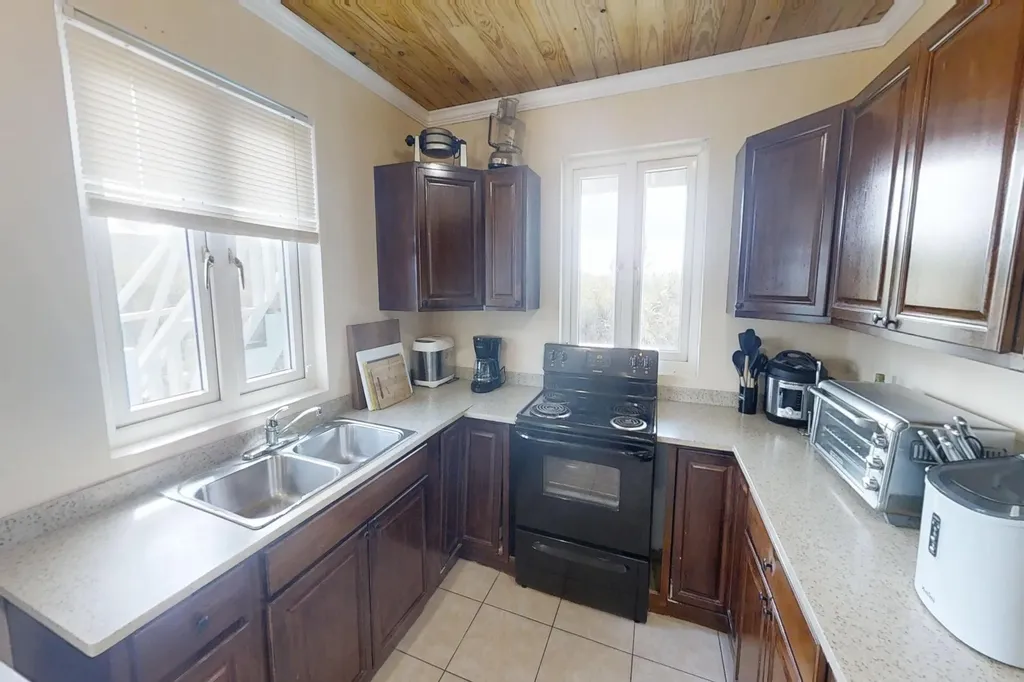 Blue Island Cottage 93a Abaco BS