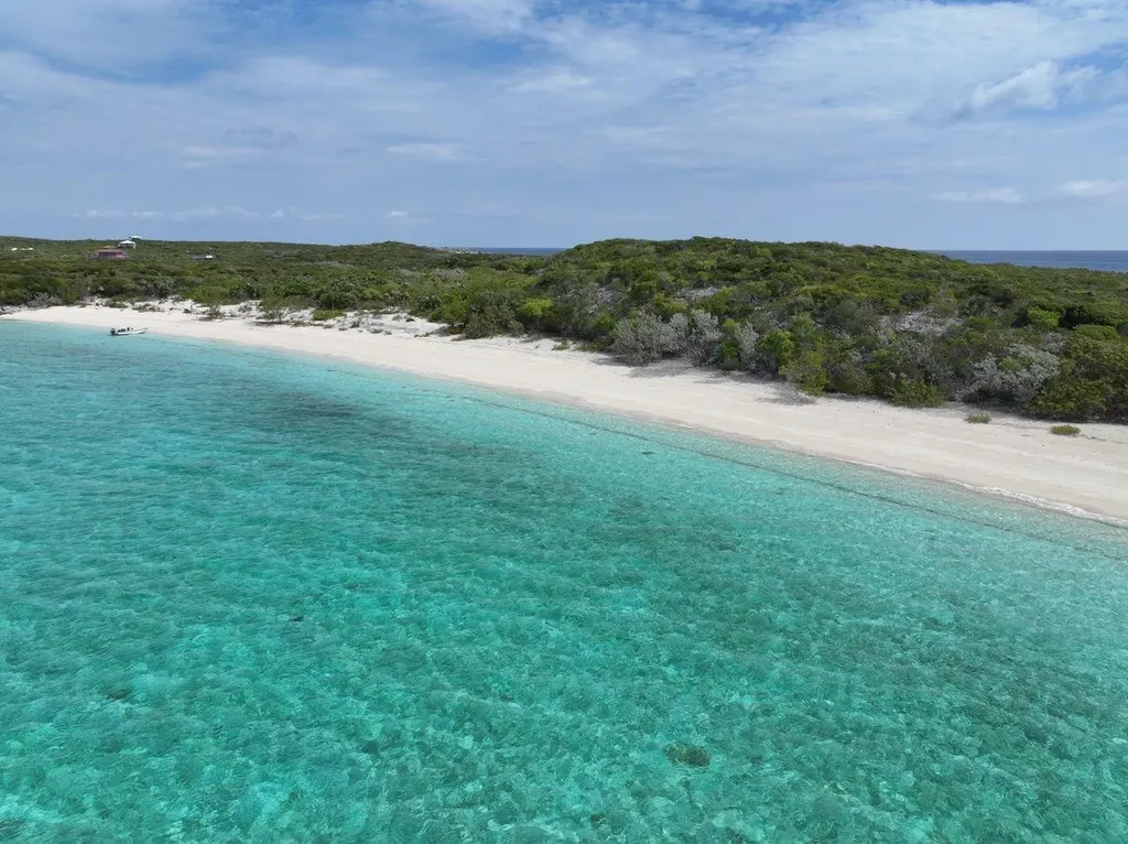 1 Acre Farmer's Cay, Exuma Exuma BS