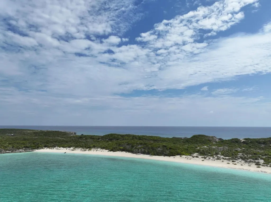 20 Acres Farmer's Cay Exuma BS