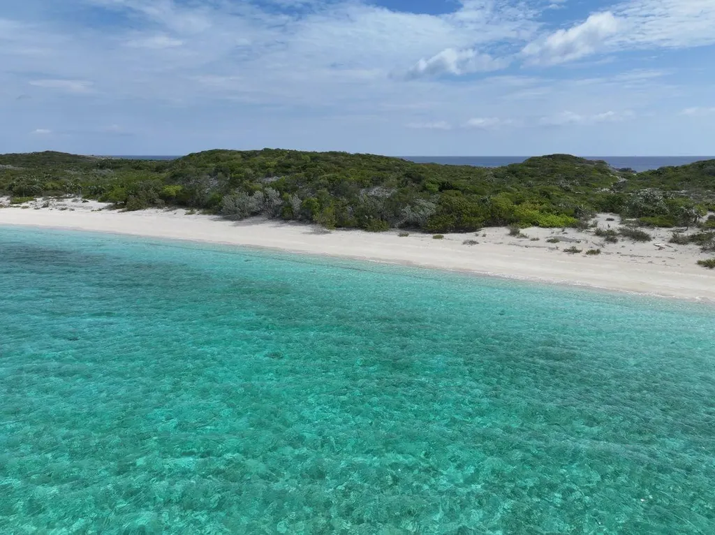 20 Acres Farmer's Cay Exuma BS