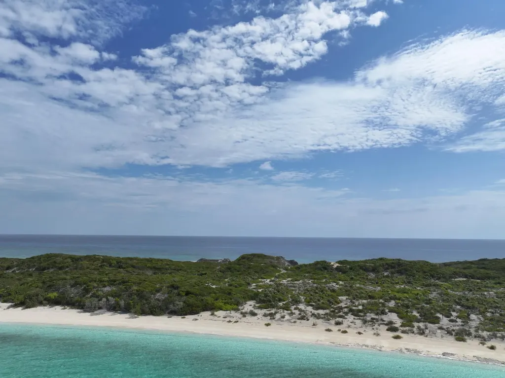 20 Acres Farmer's Cay Exuma BS