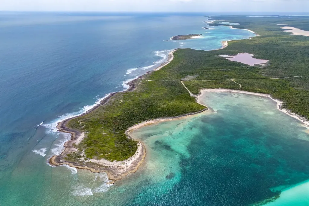 Little Harbour Acreage Long Island BS