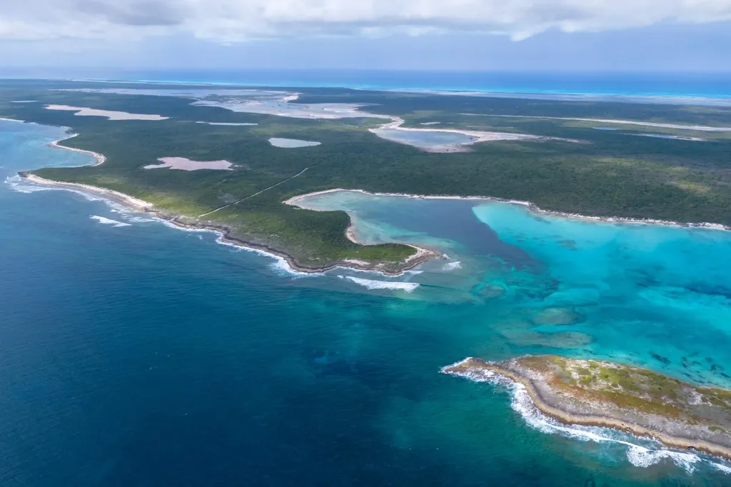 Little Harbour Acreage Long Island BS