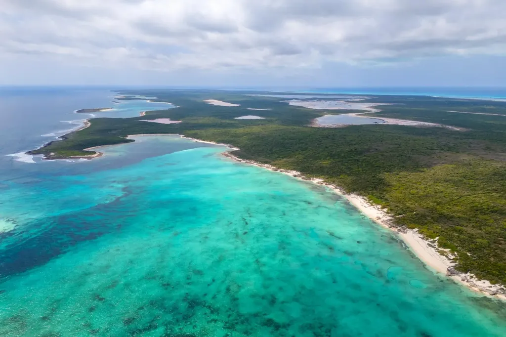 Little Harbour Acreage Long Island BS