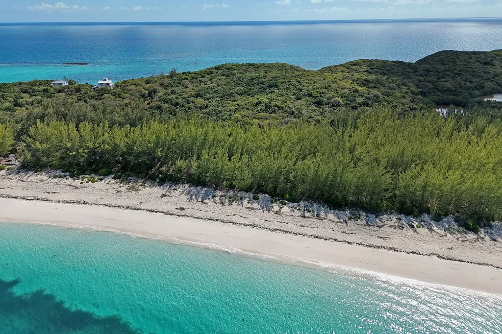 Rose Island Acreage Rose Island BS