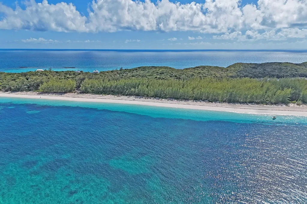 Rose Island Acreage Rose Island BS