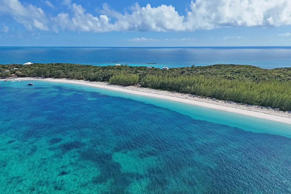 Rose Island Acreage Rose Island BS