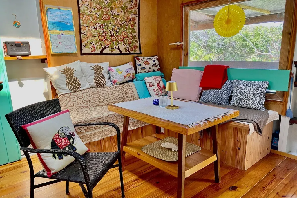 La Pazita Eleuthera BS