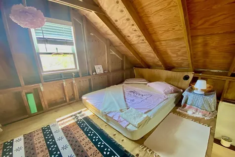 La Pazita Eleuthera BS