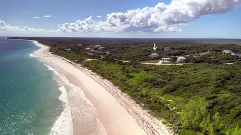 Rhumball #390 Long Beach Abaco BS