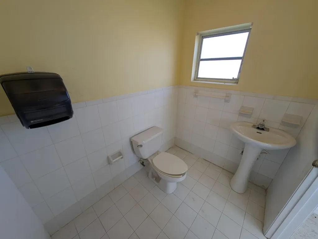 Shelly Street 3b Grand Bahama Freeport BS