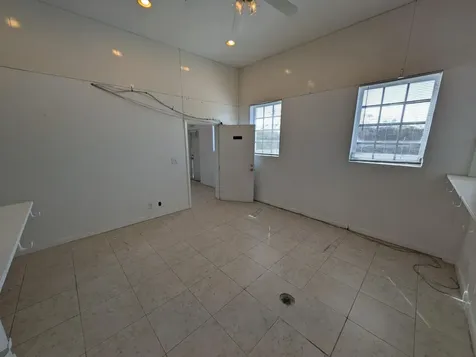 Shelly Street 3b Grand Bahama Freeport BS