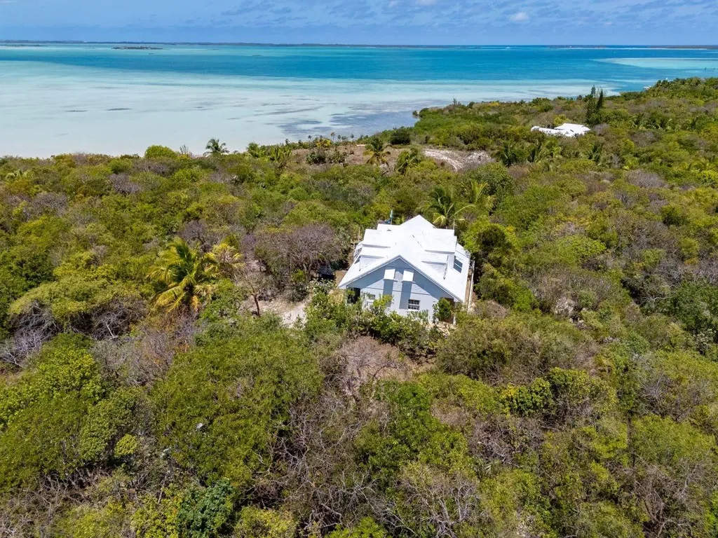 Narrows Eleuthera BS