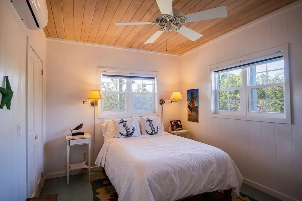 Simplicity Lot M Abaco BS