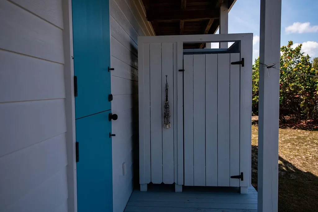 Simplicity Lot M Abaco BS