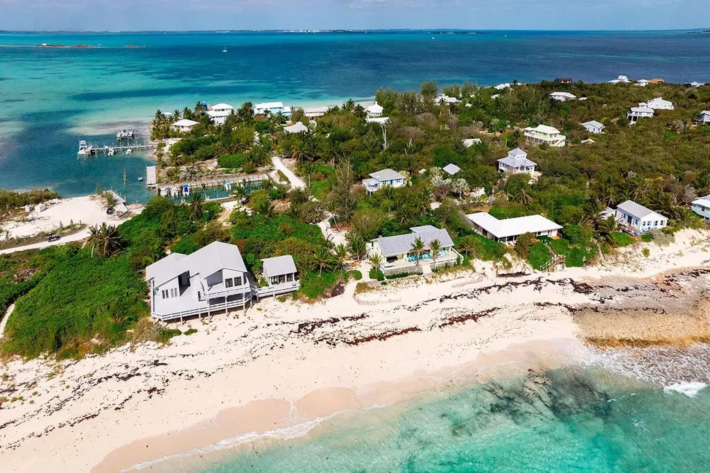 Simplicity Lot M Abaco BS