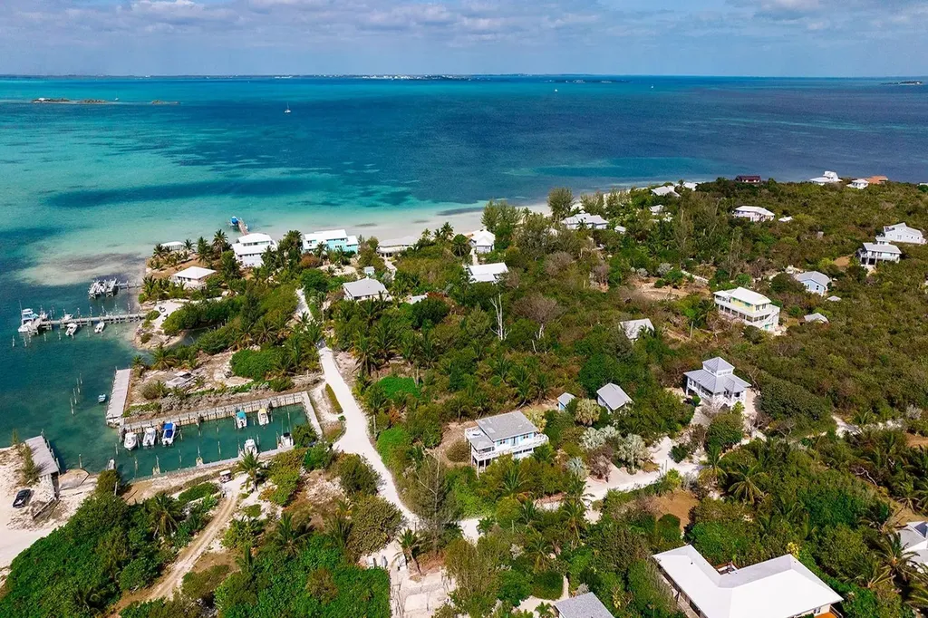 Simplicity Lot M Abaco BS