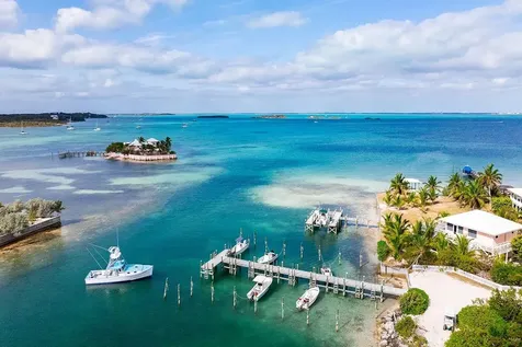 Simplicity Lot M Abaco BS