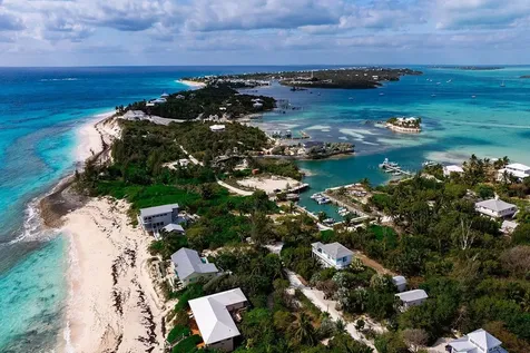 Simplicity Lot M Abaco BS