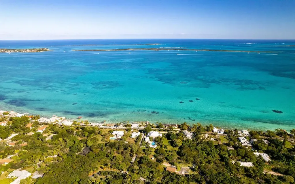 The Columns, Eastern Road New Providence Paradise Island BS