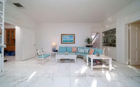 The Columns, Eastern Road New Providence Paradise Island BS