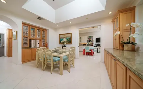 The Columns, Eastern Road New Providence Paradise Island BS