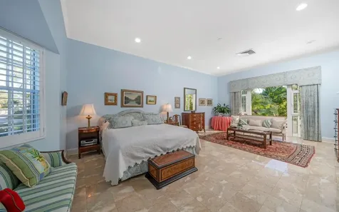 The Columns, Eastern Road New Providence Paradise Island BS