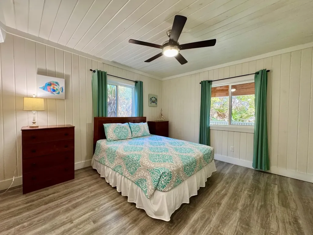 Sandy Toes And Sunny Haze Eleuthera BS