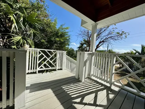 Sandy Toes And Sunny Haze Eleuthera BS