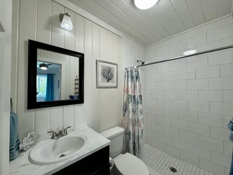 Sandy Toes And Sunny Haze Eleuthera BS