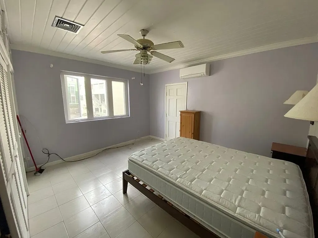 Market Street 12 New Providence Paradise Island BS