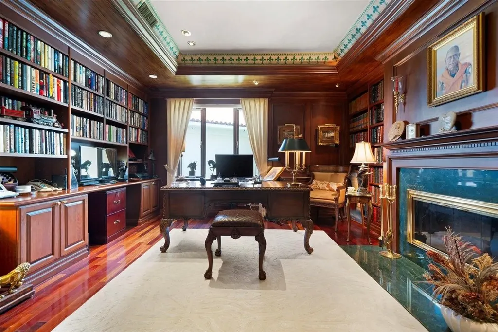 Cloister Drive East New Providence Paradise Island BS