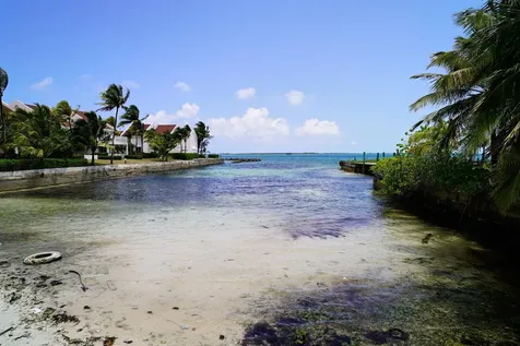 Dicks Point, New Providen New Providence Paradise Island BS