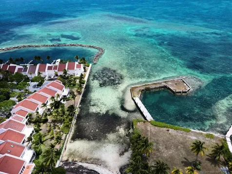 Dicks Point, New Providen New Providence Paradise Island BS