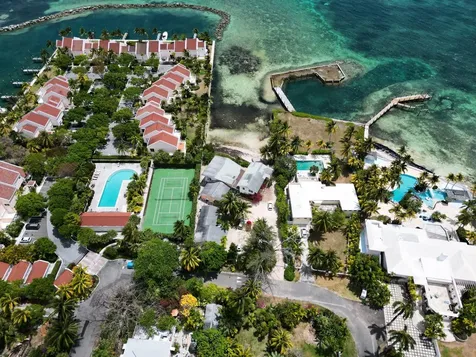 Dicks Point, New Providen New Providence Paradise Island BS