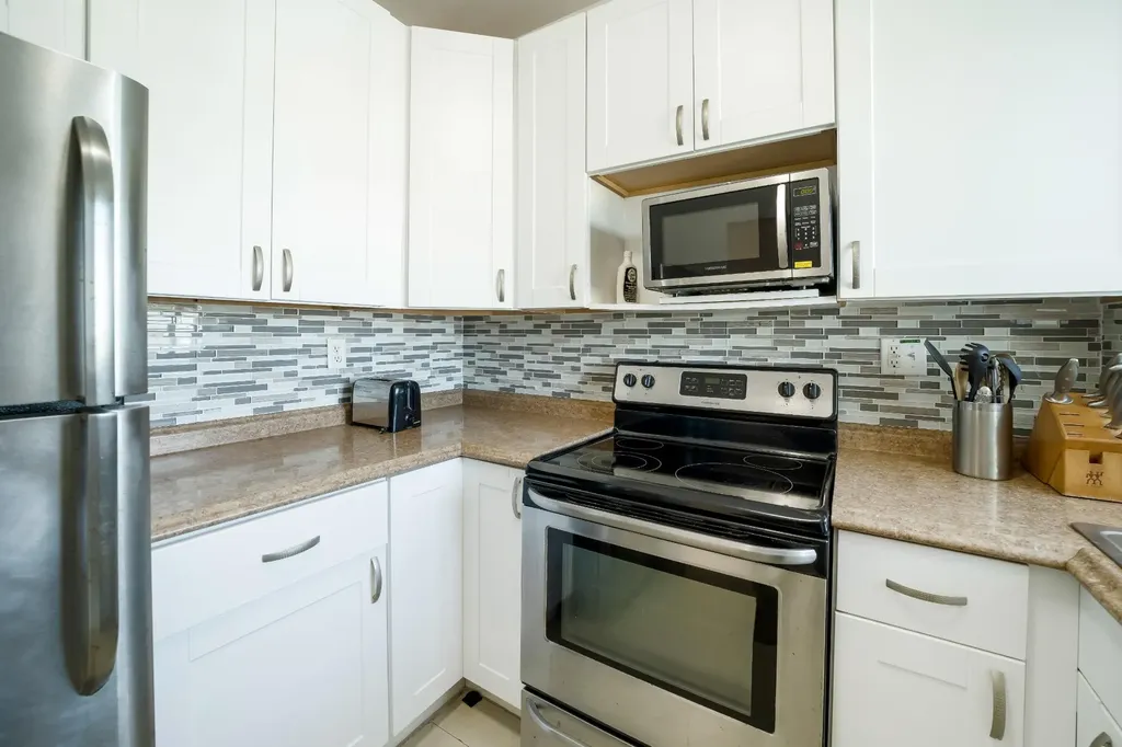 Riviera Towers Grand Bahama Freeport BS