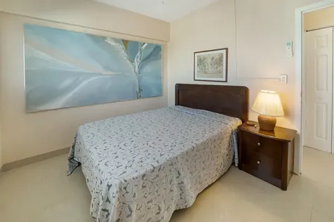 Riviera Towers Grand Bahama Freeport BS