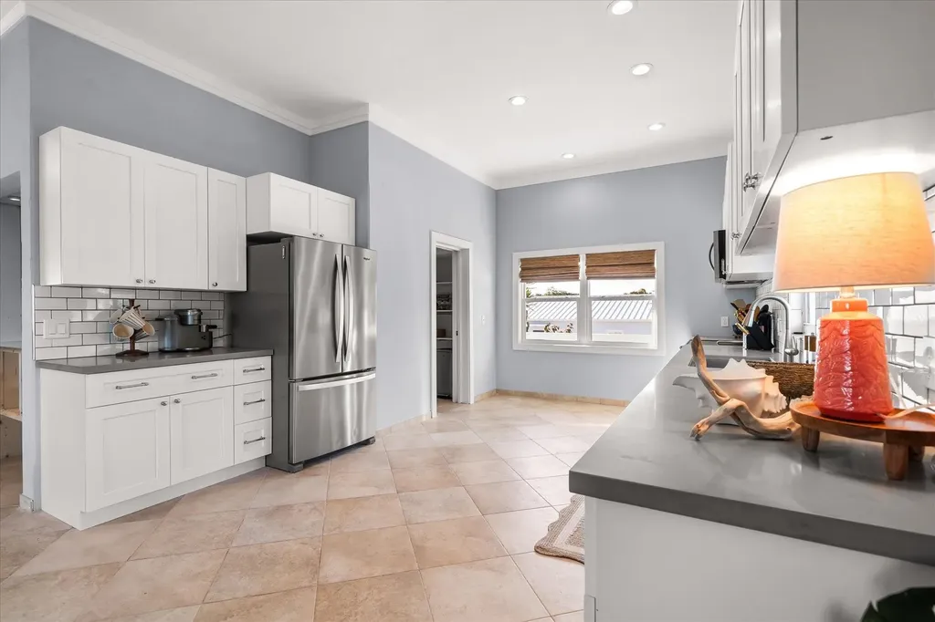 36 Sunrise Bay Abaco BS