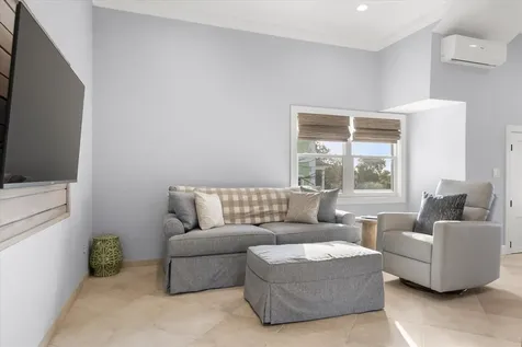 36 Sunrise Bay Abaco BS