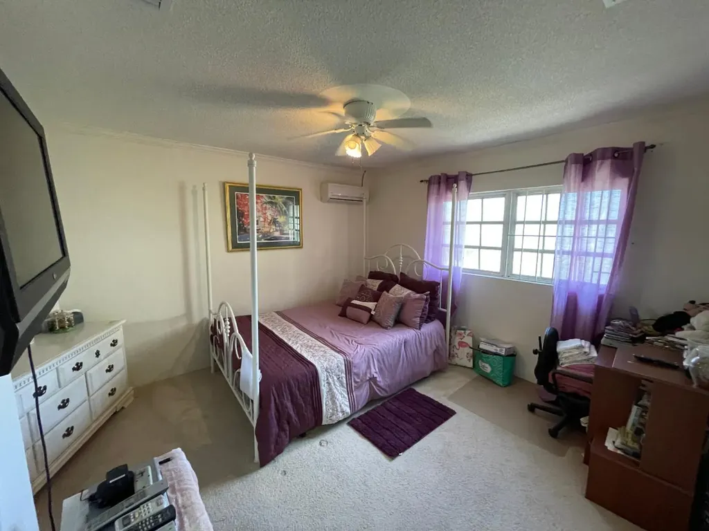 Home In Winton Meadows New Providence Paradise Island BS