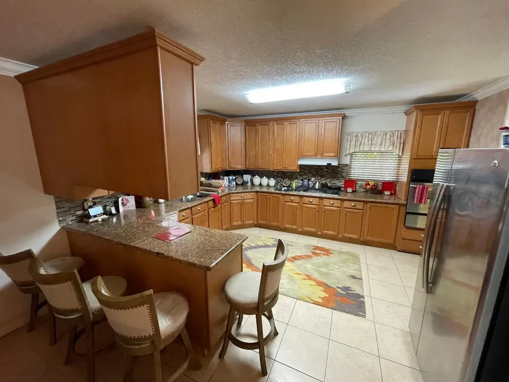 Home In Winton Meadows New Providence Paradise Island BS