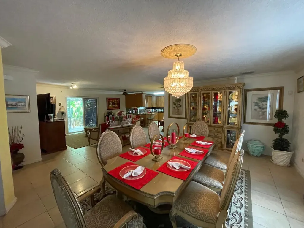 Home In Winton Meadows New Providence Paradise Island BS