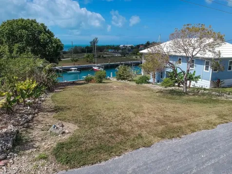 Canal Lot 11, Pelican Bay Eleuthera BS