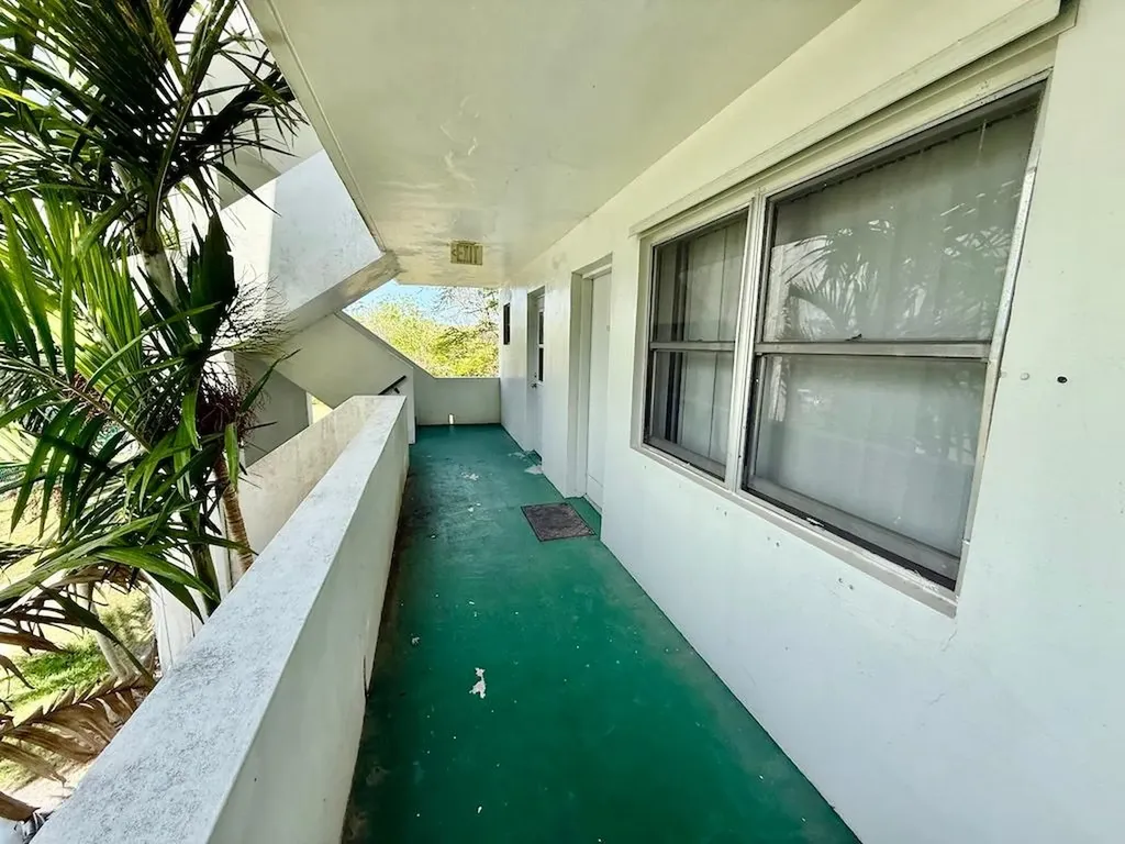 Lakeview Manor Grand Bahama Freeport BS