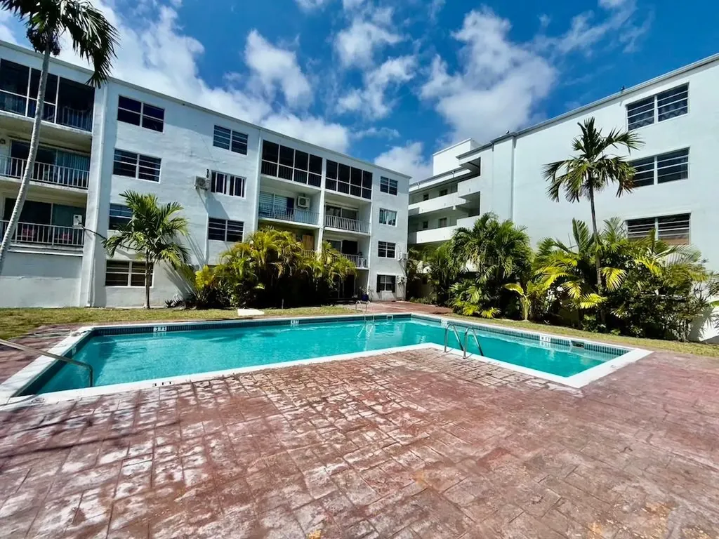 Lakeview Manor Grand Bahama Freeport BS