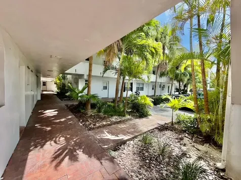 Lakeview Manor Grand Bahama Freeport BS